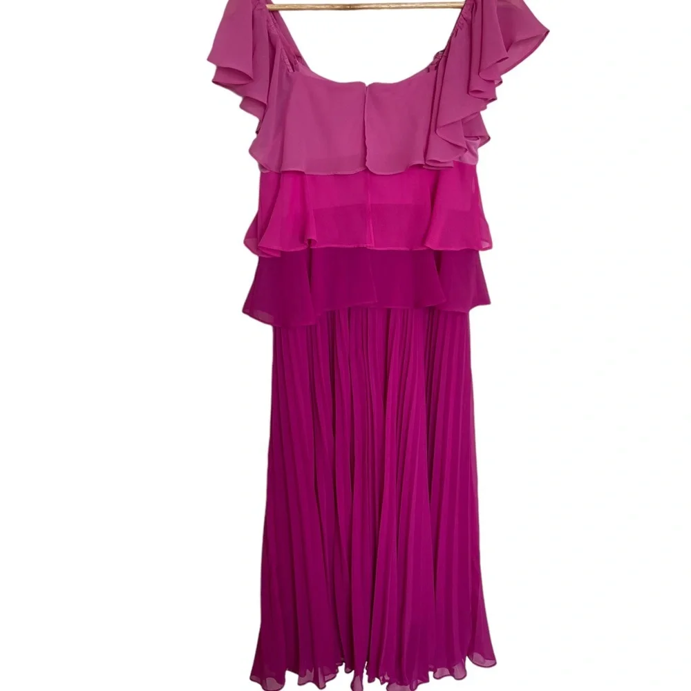 JULIA JORDAN TIERED RUFFLED MIDI DRESS